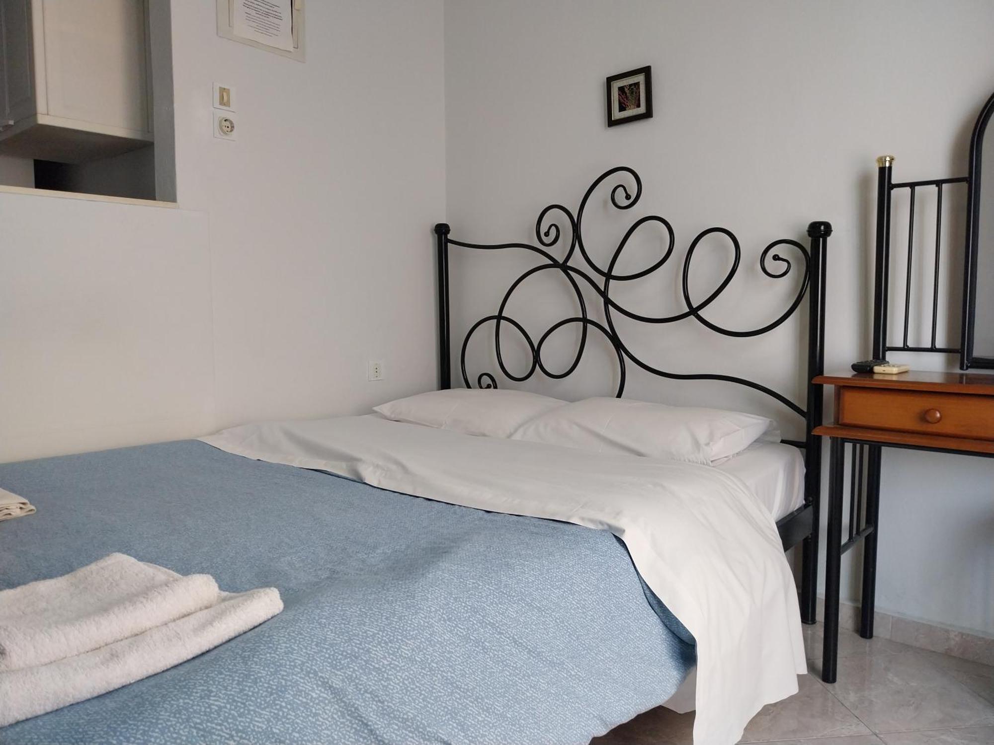 Hermoupoli Rooms Екстер'єр фото